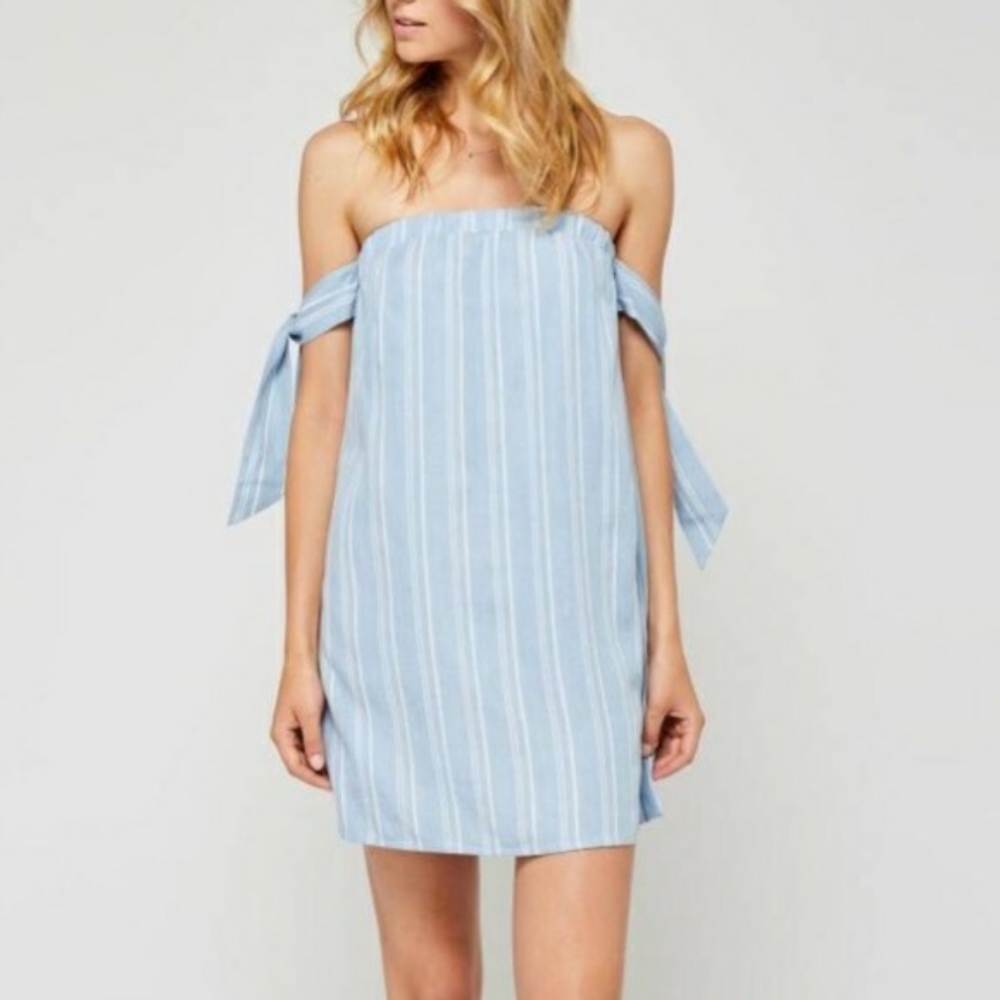 NWT Gentle Fawn off shoulder mini dress
